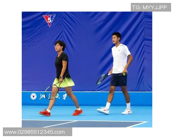 赛后分析:上海网球队与南京网球队对决的战术与经验总结