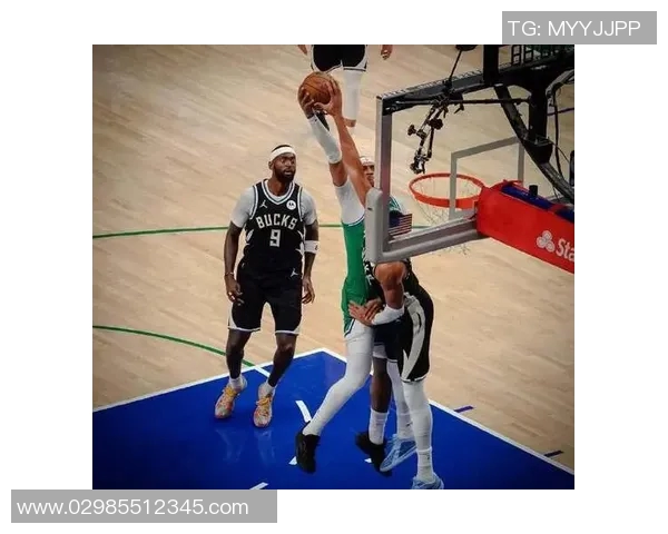 雄鹿与独行侠激战加时赛精彩瞬间回顾与赛后分析