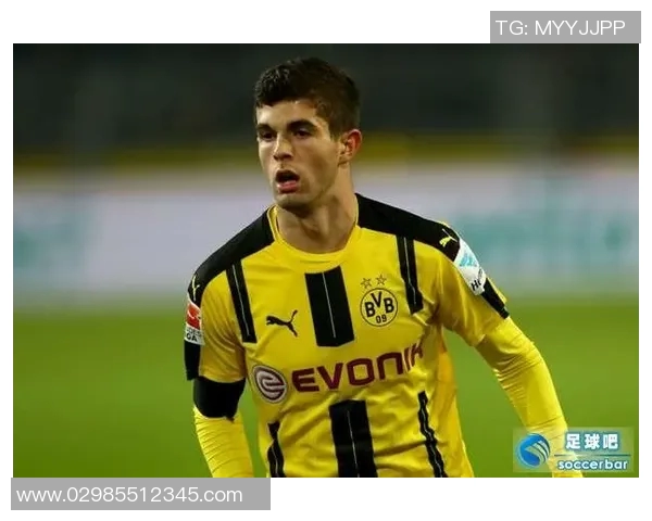 哈维西蒙斯的足球之路与未来展望:从新星到顶级球员的成长历程